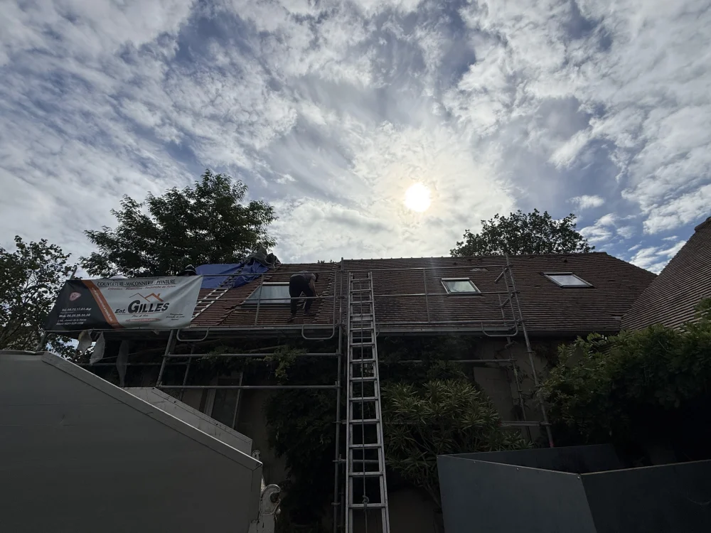 Remplacement toiture tuile plate Verneuil a Verneuil-sur-Seine 78480 - en cours